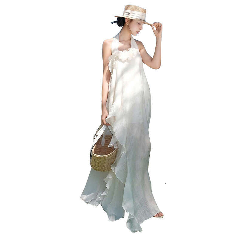 2025 Summer New Niche Halter Neck Elegant Slim Fit Three-Dimensional Floral Beach Vacation Dress for Women 99f