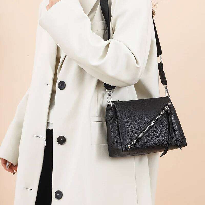 Luxury designer niche soft cowhide shoulder women's high quality leather messenger simple fashion messenger bag