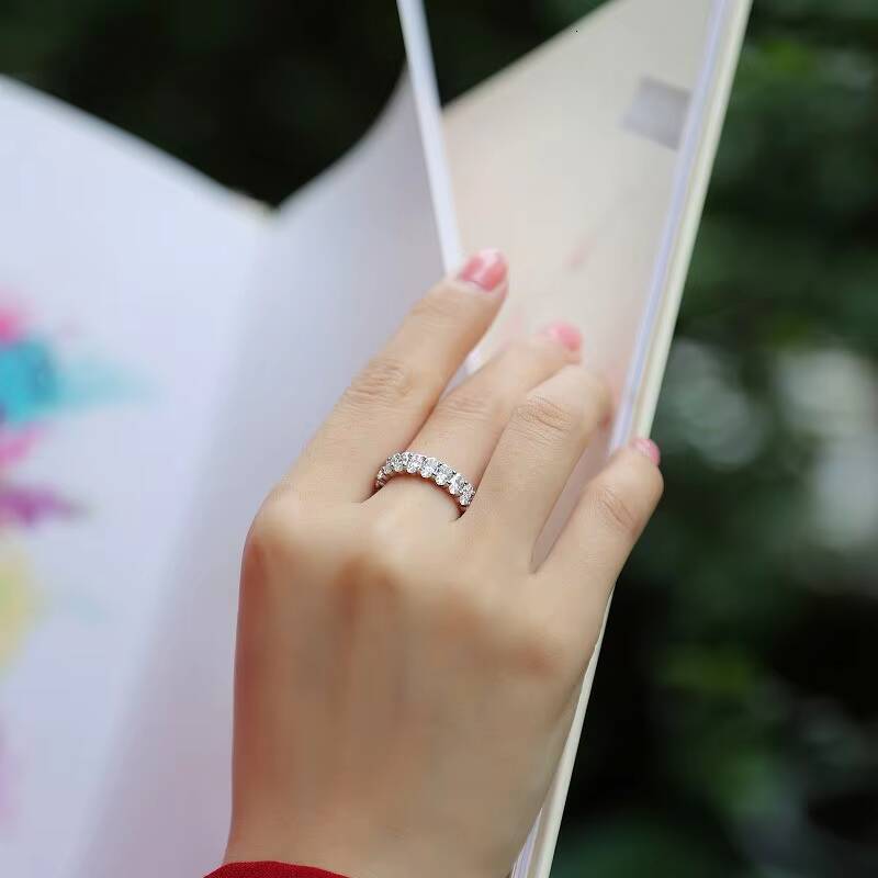 High end jewelry factory wholesale personalized S925 silver inlaid moissanite ring luxury ring engagement and wedding gift