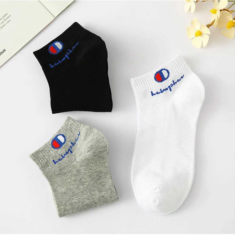 5/10/20 Pairs Men Ankle Socks Cotton Brand Classic Fashion Black White Socks Breathable Mesh Athletic Sports Socks for Summer X2507251