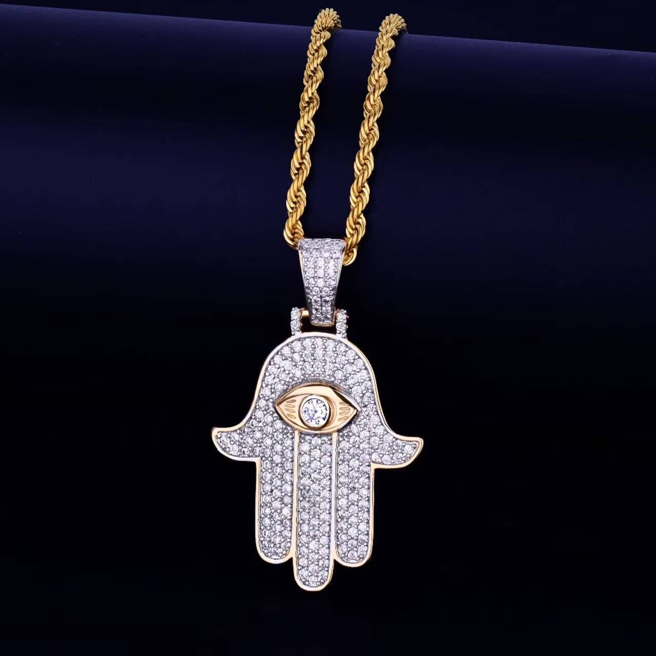 New Design VVS Diamond CZ Fatima Hamsa Hand Pendant Luxury Ice out Good Luck Necklace with Moissanite Hip Hop Pendants Charms