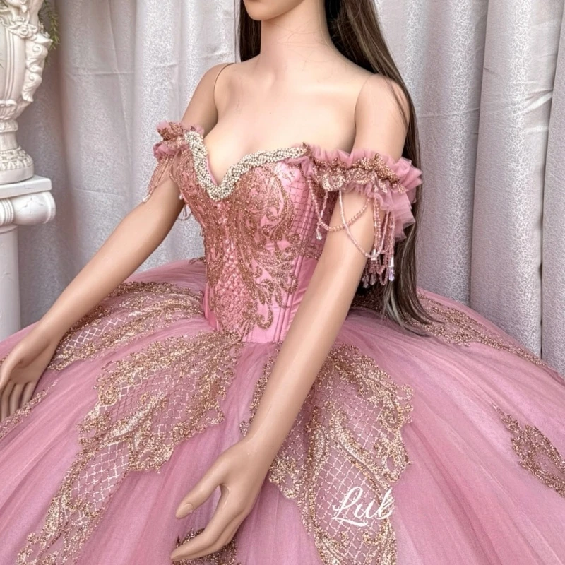 Pink Quinceanera Dresses Off Shoulder Ball Gown Sweet 16 Dress Applique Lace Beading Tull Birthday Party Vestidos 15 De Anos