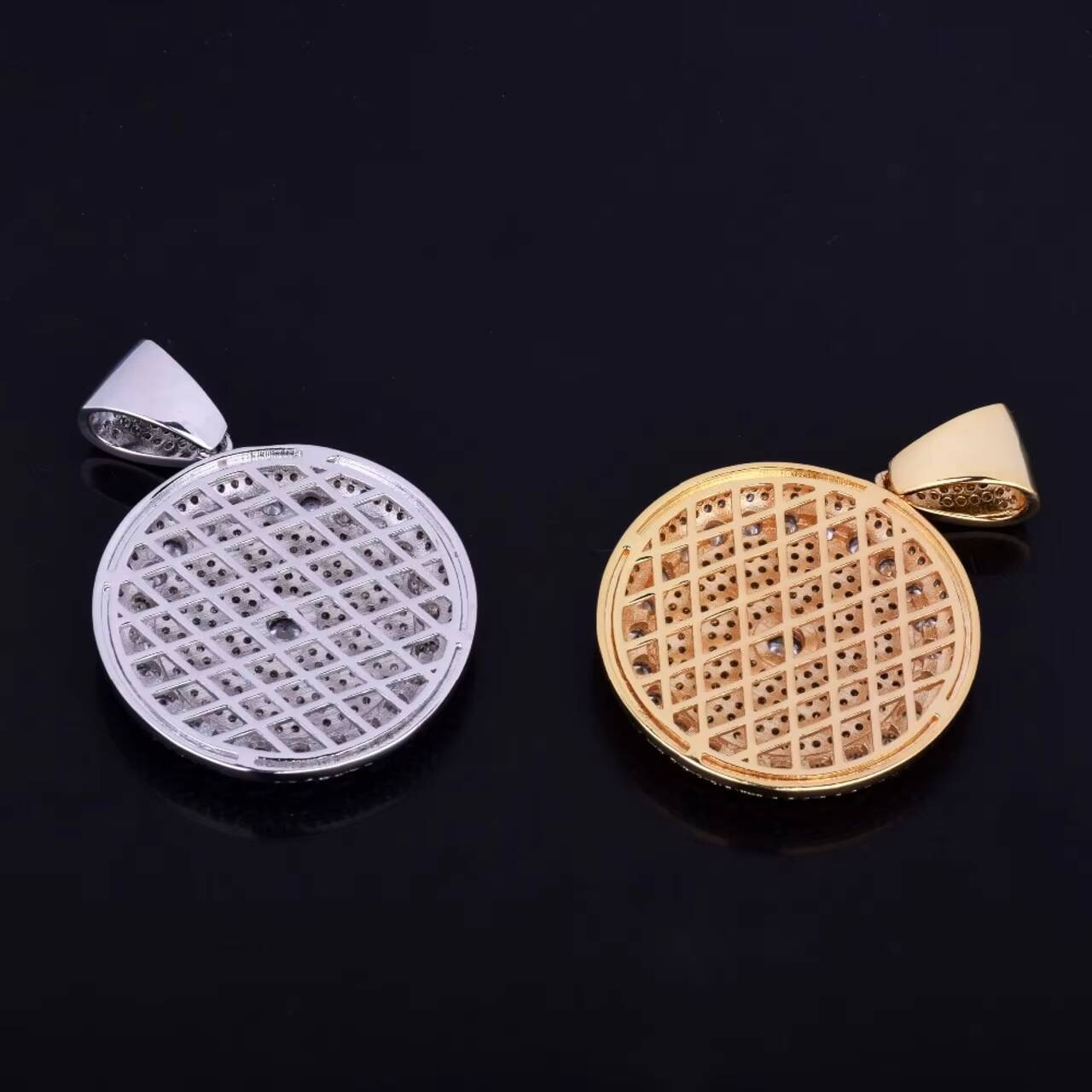 New Arrival Big Boy Hip Hop Style Moissanite Necklace 18K Gold and .925 Silver Round Solitaire Medallion Pendant