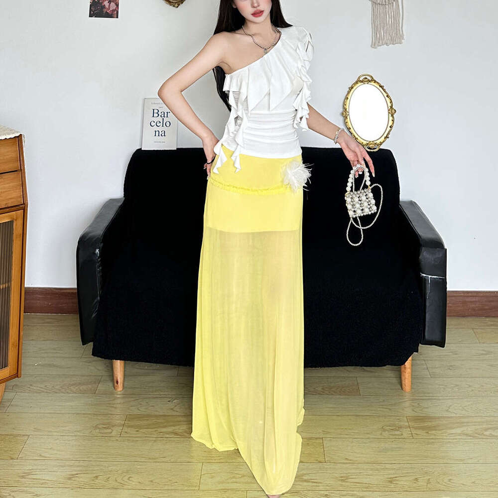 2025 New Summer Asymmetrical Shoulder Lace Trim Slim Fit Versatile Top High Waist Slimming Skirt Set for Women bac