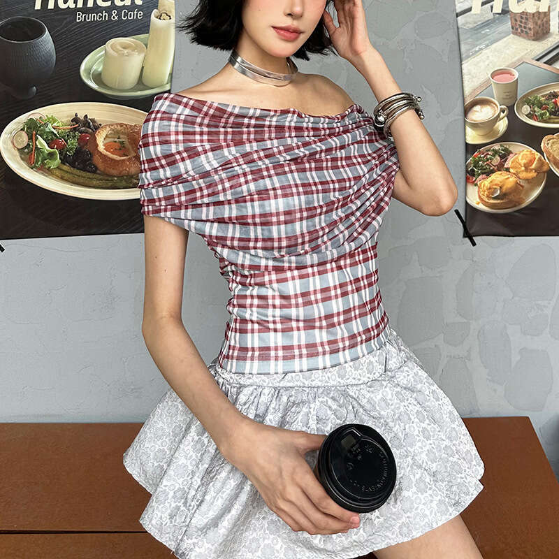 2025 Summer New Striped Print Waist-Cinching Slim Fit Versatile Halter Neck Short Top for Women ba8