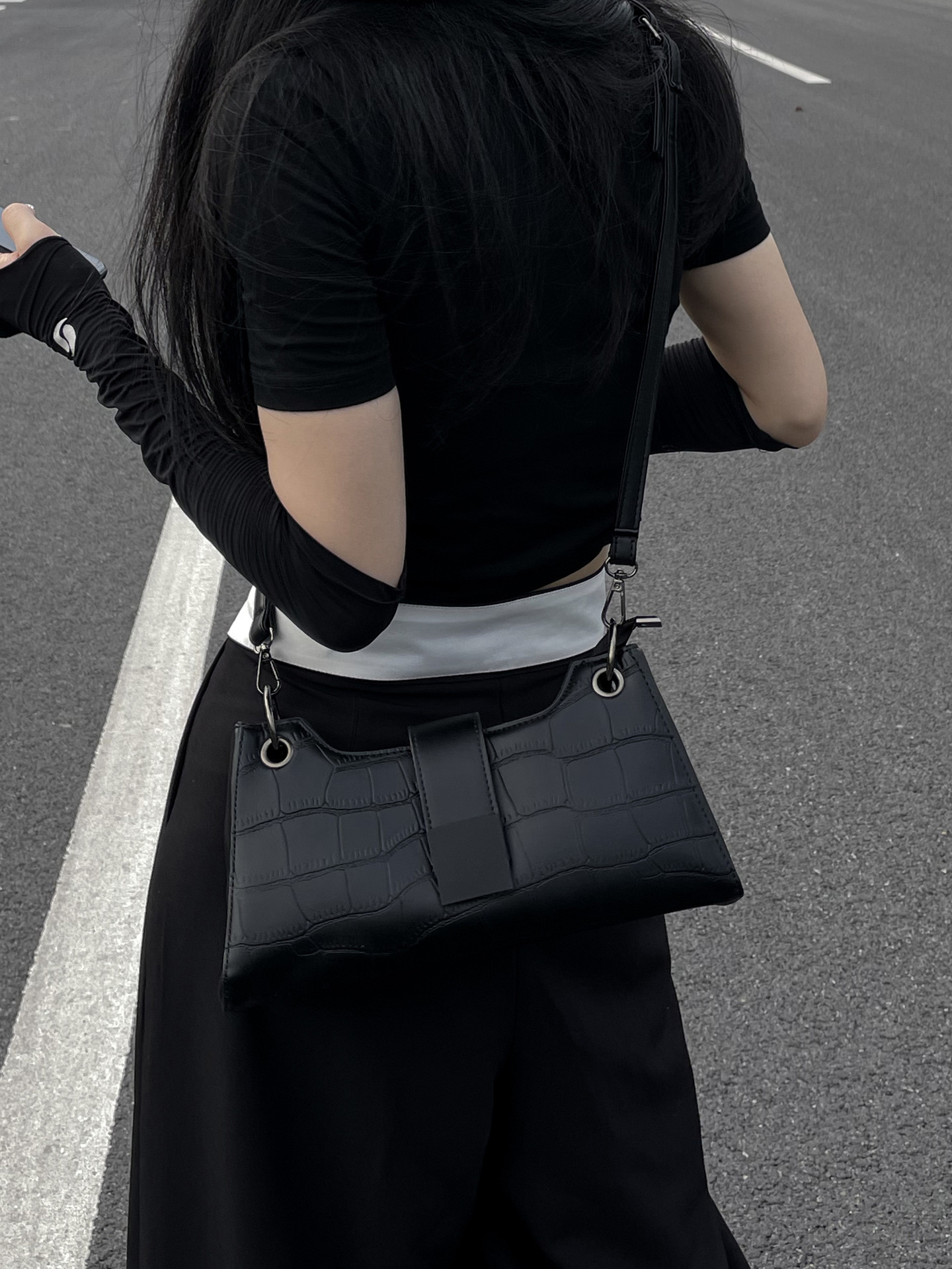 2025 Summer New Women's Crossbody Bag Armpit Bag New Casual Fashion Niche Design Popular Summer New Women's Shoulder Bag New Designer Bag