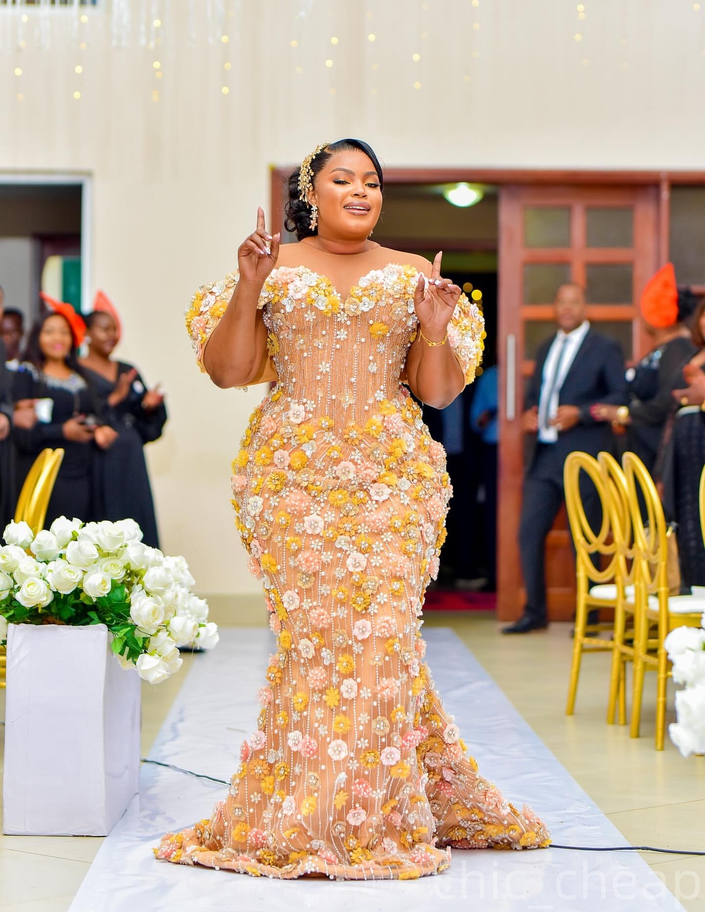 Mermaid Champagne Prom Dresses 2025 Illusion Flowers Crystals Beaded Evening Formal Party Second Birthday Engagement Gowns Plus Size Dress For Special