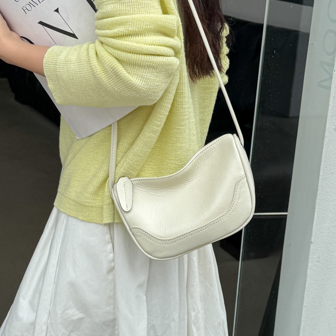 designer bag Top Layer Cowhide Saddle Bag Women Bag 2025 Niche Single Shoulder Bag Crossbody Bag Genuine Leather Phone Bag Commuter Bag Handbag