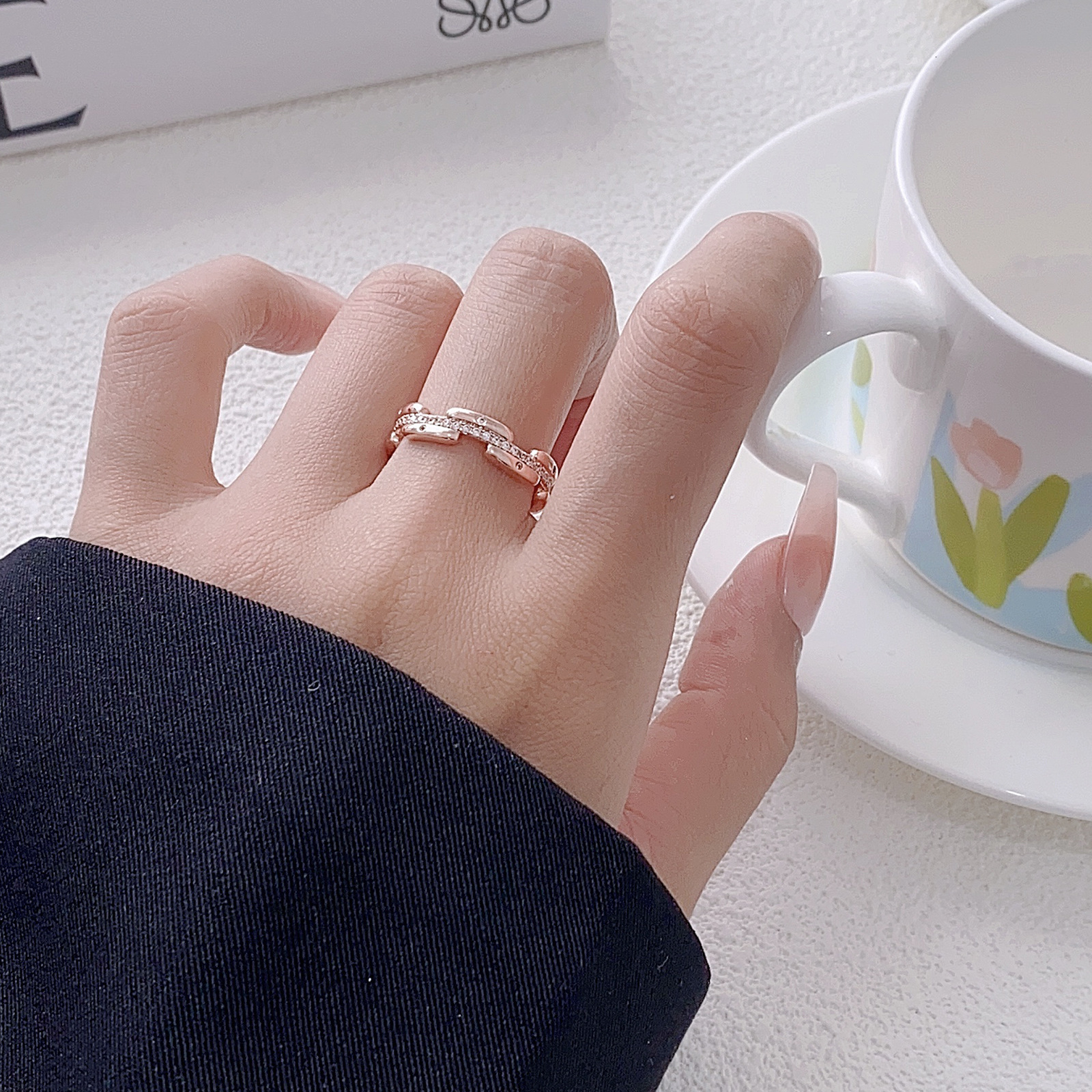 Luxury Jewelry Fashion Niche Irregular Rose Gold Zircon Ring Popular Hot Item Cuban Hip Hop Adjustable Open Designer Jewelry Ring For Women