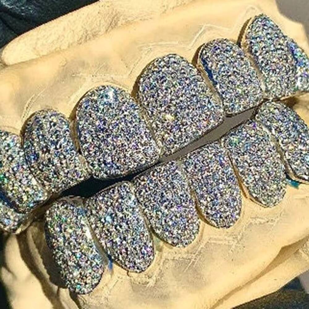 Popular Hip Hop Teeth Customized Iced Out VVS Moissanite Teeth 925 Sterling Silver Diamond Teeth