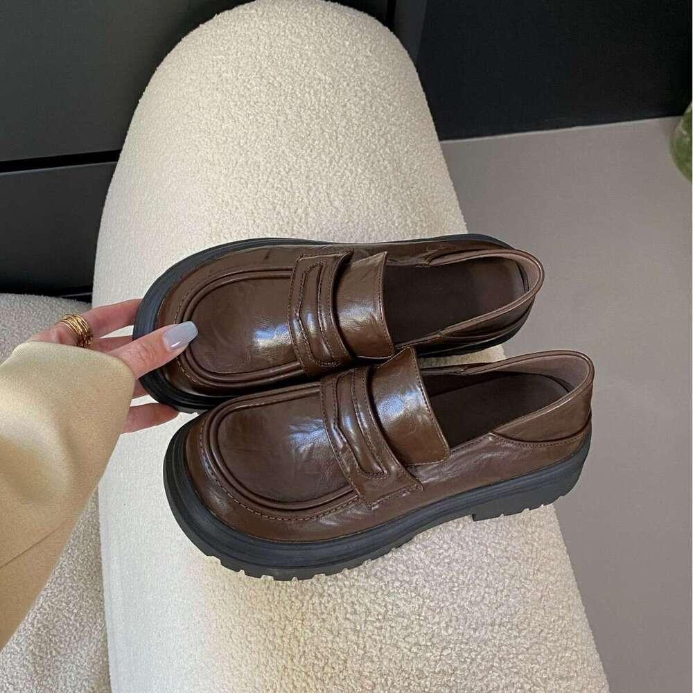 British Style Thick-Soled Leather Shoes for Women, Korean Version, Campus Style, Soft Leather, Comfortable, Height-Increasing Loafers