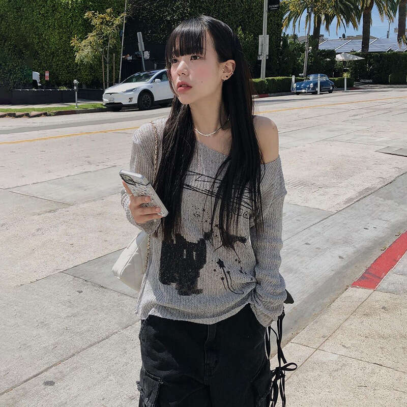 INS2024 Summer New Women's Solid Color Loose Street Fashion Asymmetrical Neck Long Sleeve Top b58