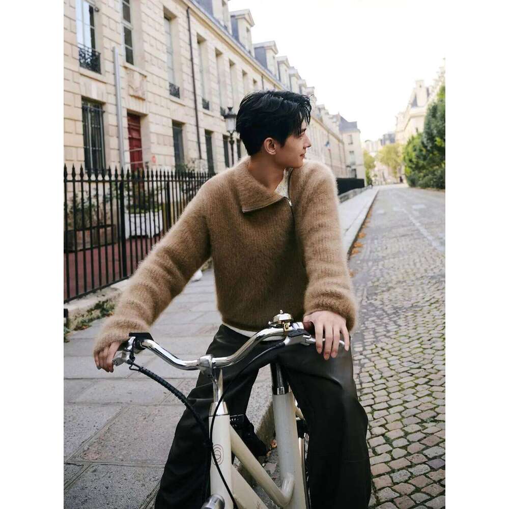Trendy Camel Color Turtleneck Men's 2025 Winter New Personality Zipper Plush Wool Knitted Sweater Versatile Thermal Cardigan Top