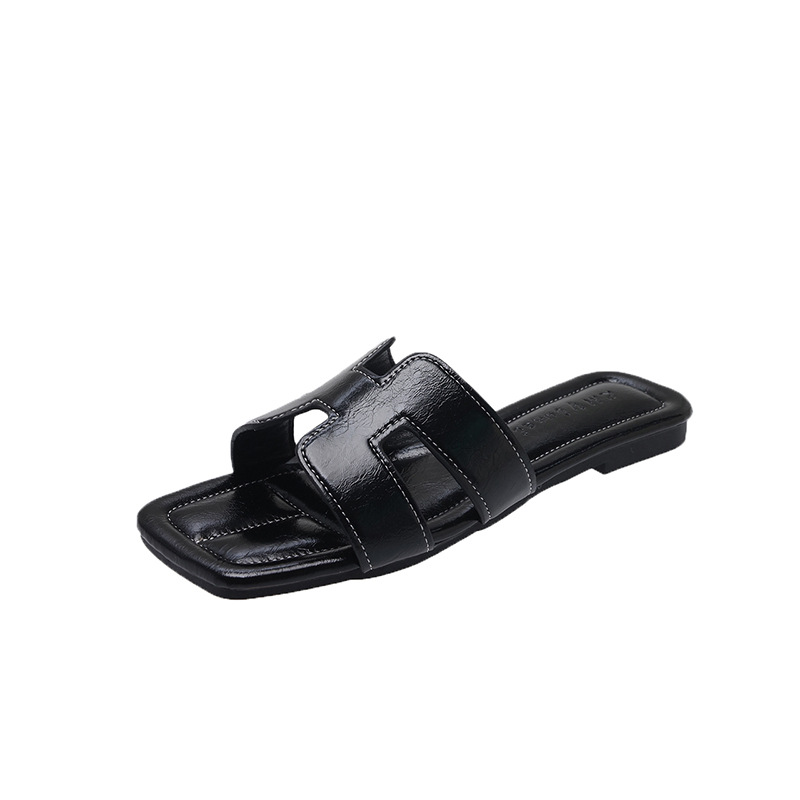 Free Shipping Fashionable Beach Flat Sandals for Women New Design Wearable Outdoors Soft Leather Comfort Versatile Summer Slides