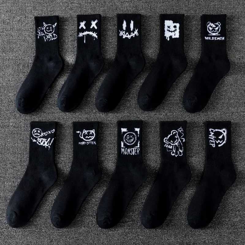 1-30 Pairs of High-Quality Mens Womens Novel Cartoon Pattern Sports Socks Exquisite Cute Soft Comfortable Neutral Gift Socks X250725