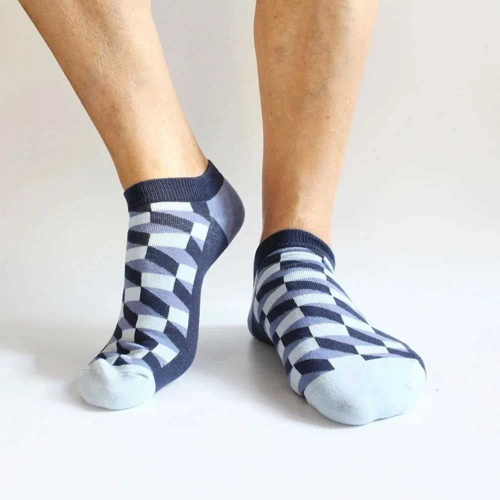 5 Pairs Novelty Fashion Colorful Casual Ankle Short Socks Harajuku Grid Space Cotton Happy Funny Women Men Socks Size EU39-46 X250725
