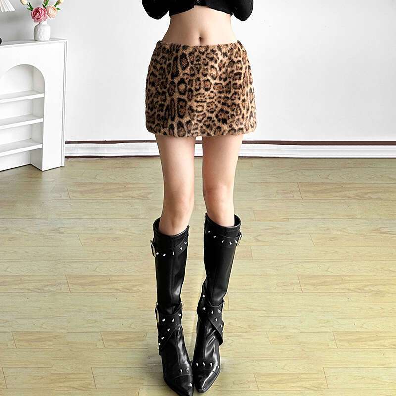 INS Style 2024 Autumn Winter New Women's Solid Color Slim Fit Bodycon Street Fashion High Waist Skirt fb8