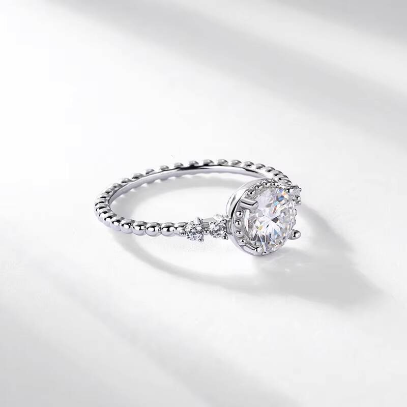 Brilliant Cut Moissanite Diamond and Sterling Silver Jewelry Rings 5A CZ Womens Wedding Engagement Ring Gift