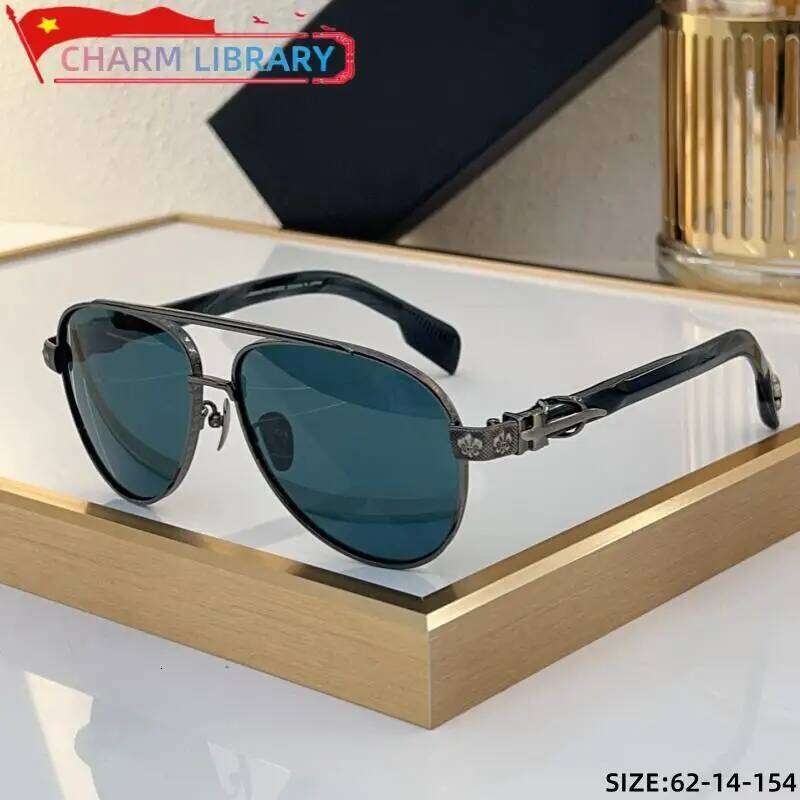 2025 Trend Men Sunglasses Women Brand Designer Pilot Sun Glasses UV400 Outdoor Driving Fashion Personality Classic