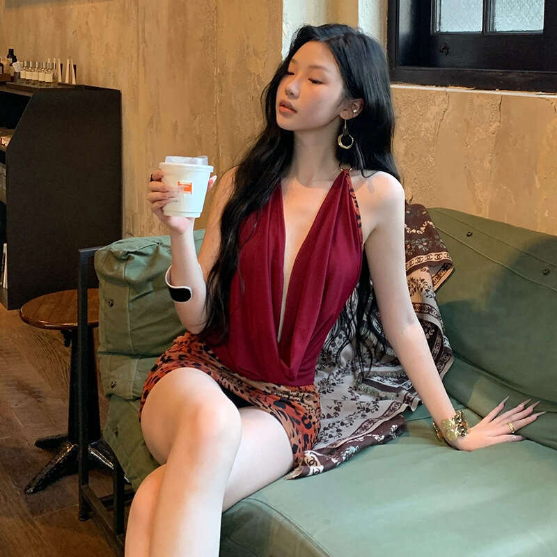 2025 Summer New Sexy Hot Girl Neck Patchwork Niche Leopard Print Strap Halter Dress for Women f97