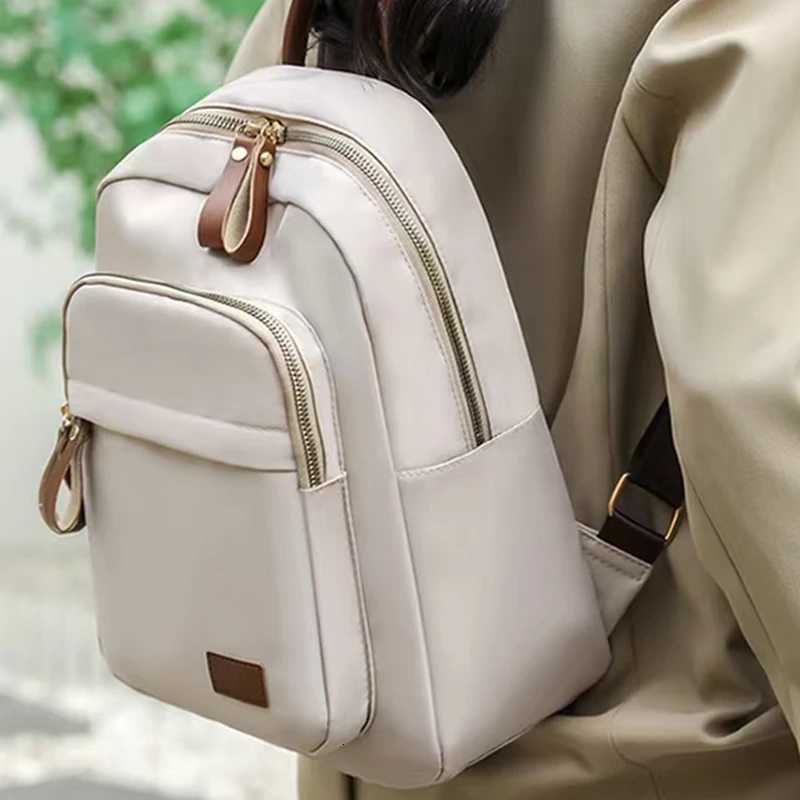 Mens and Womens Double Shoulder Bags with Three Zippers Large Capacity No Pattern Design Suitable for School and Travel. Y250724