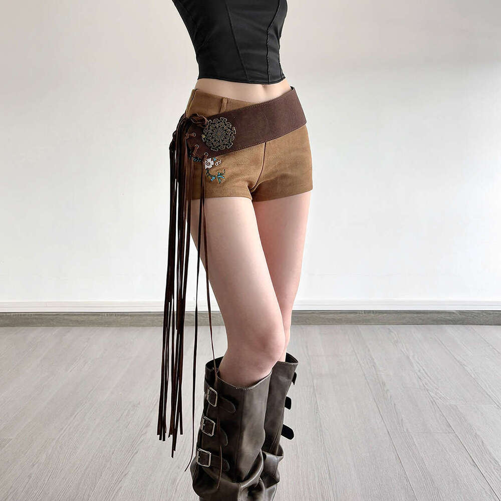2025 Summer New High-Waisted Slim Sexy Embroidered Floral Versatile Elegant Women's Shorts 696