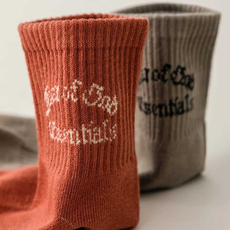 New mens socks with simple letters trendy sports and casual socks trendy short socks X250725