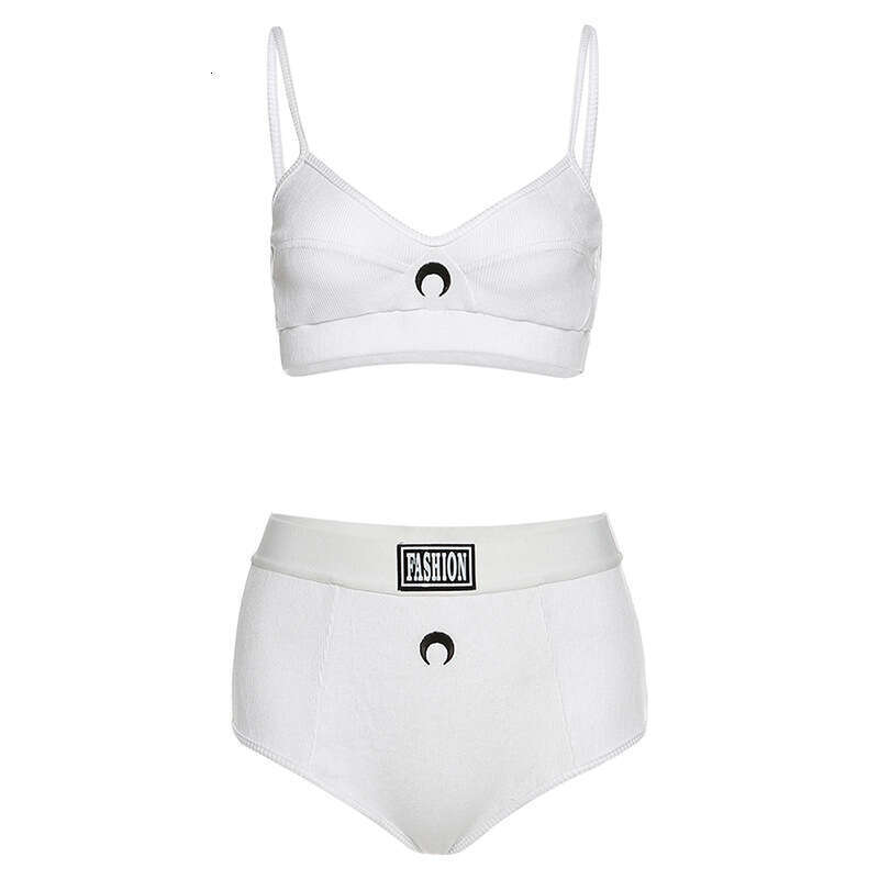 2020 Spring Summer Moon Embroidered Crop Top and Shorts Two-Piece Set for Women 4e1