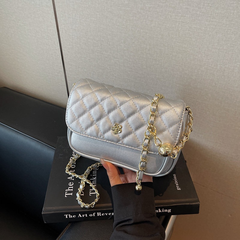 Luxury Brand Designer Bag Camellia Bag For Women 2025 New Quilted Chain Bag Small Gold Ball Crossbody Bag Versatile Niche Single Shoulder Small Square