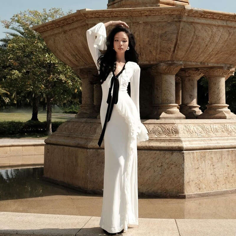 2024 Autumn New Women's Solid Color Slim High Waist Fashion V-neck Long Sleeve Split Dress ab3