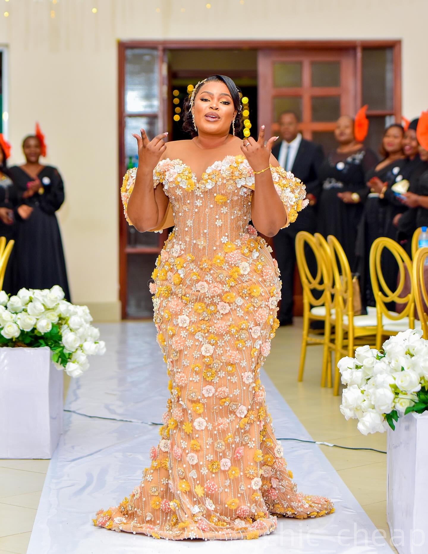 Mermaid Champagne Prom Dresses 2025 Illusion Flowers Crystals Beaded Evening Formal Party Second Birthday Engagement Gowns Plus Size Dress For Special