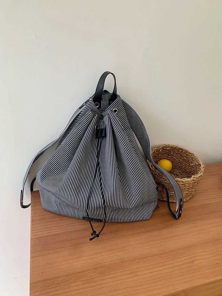 2025 New Striped Canvas Backpack Large Capacity Student Fi Leisure Backpack Mens Daily Commuter Backpack Y250724