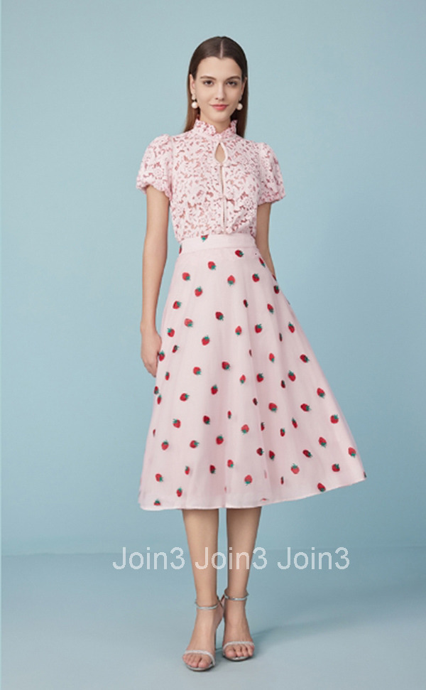 Summer New Versatile New Chinese Style Button Top Women Stand Collar Pink Lace Blouse 2390