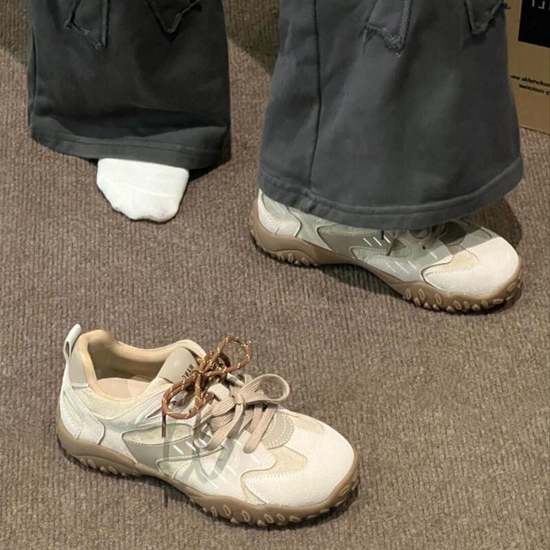 2025 Spring New Comfortable Fashion Casual Agan Thick Sole German Training Versatile Breathable Women's Shoes ddmythur
