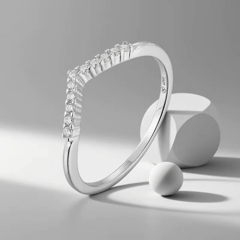 Moissanite Ring Engagement S925 Pure Silver Inlaid with High-quality Moissanite Simple and Cute Design Ring