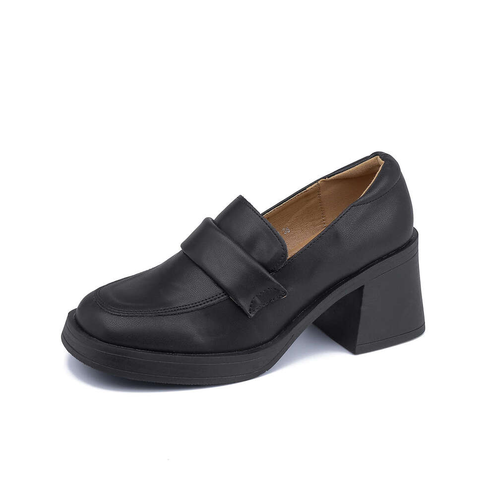 Petite Thick-Soled Height-Increasing 2025 French Style Loafers Comfortable Soft Leather Shallow Mouth Shoes for Women