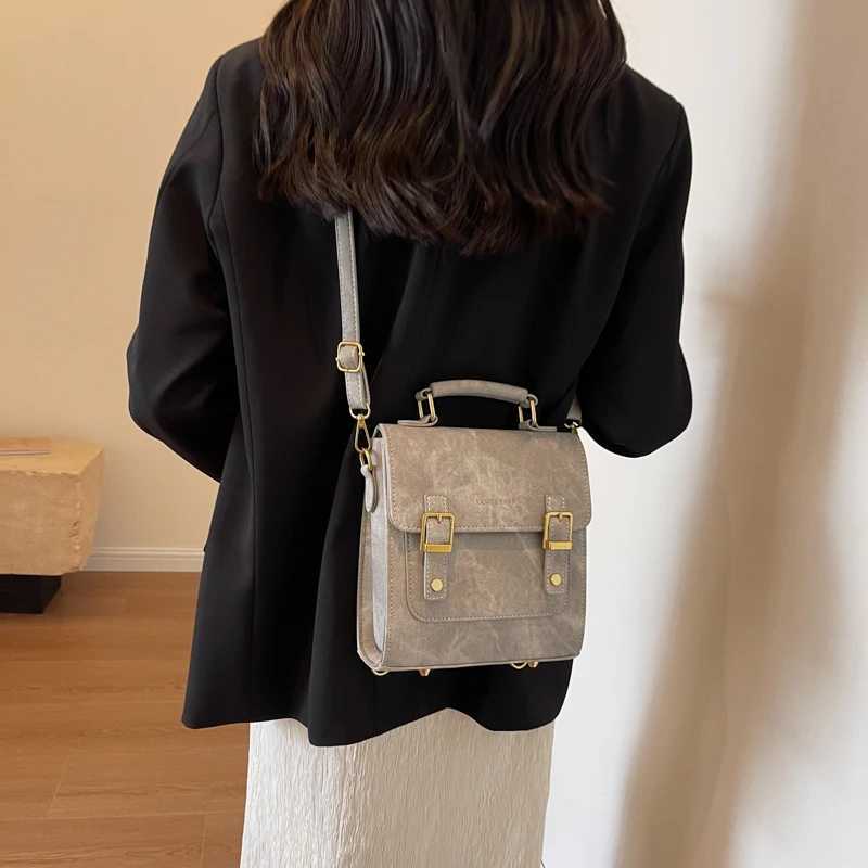 2023 Luxury Designer Handbags Vintage Pure Color Backpacks Fem Shoulder Crossbody Bags Mochila Y250724