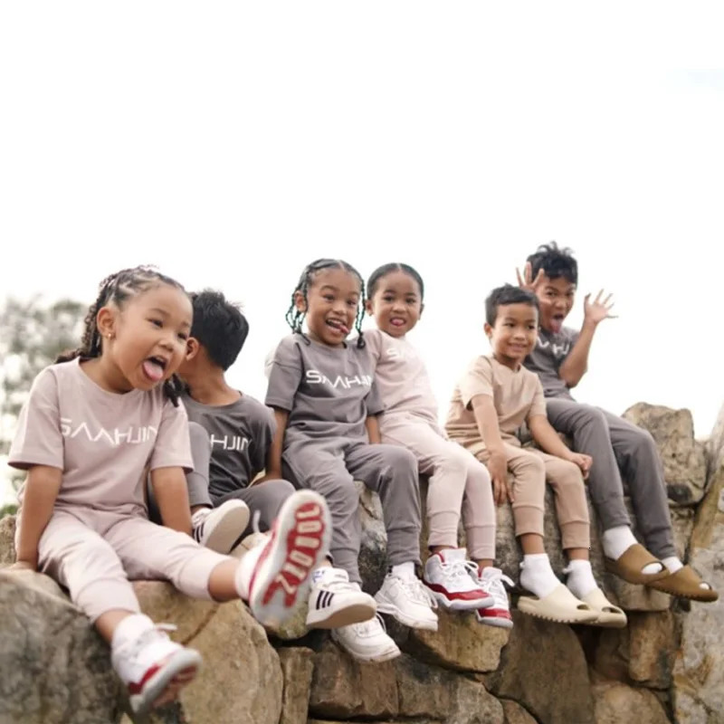 Essential Summer Baby Girls Clothes Children Clothing Set Boys Top Pullover SweatshirtPants Tracksuit Sets For Kids Costumes 250725