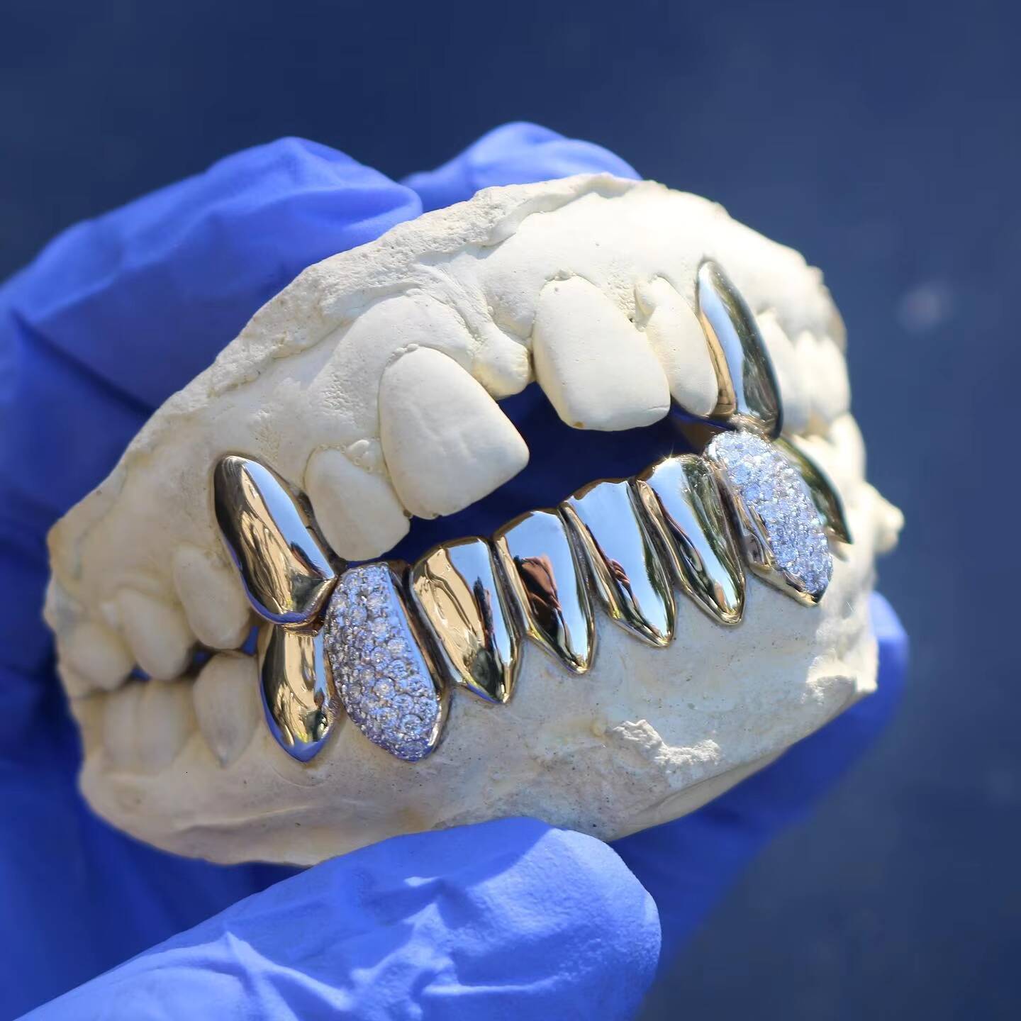 2023 New Wholesale Mens Hip Hop Gold Teeth Silver 925 Grillz Top Bottom Iced Out Grillz Dental Moissanite Grill