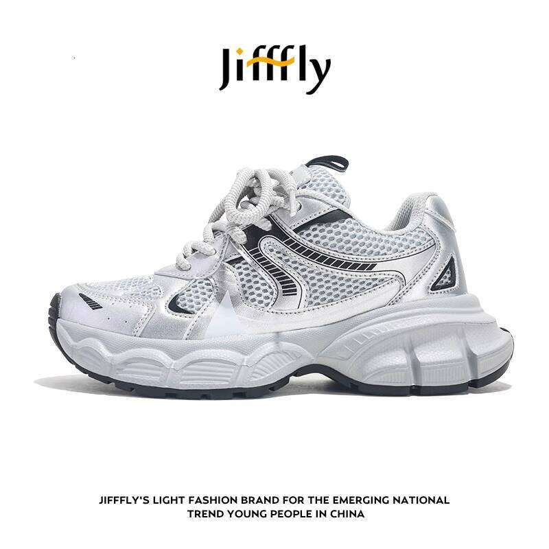 New Dad Shoes for Short People Height Increasing Thick Lightweight Soft Sole Ultra-light Comfortable sneakers designer shoes personality