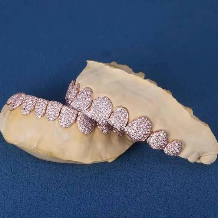 Hip Hop Rose Gold Iced Out Grillz Top Bottom Cubic Zircon Moissanite Diamond Teeth Decoration 10k 14k 18k Gold 925 Silver Teeth
