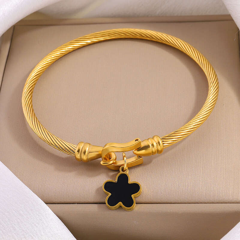 Fashion Stainless Steel for Women Five-Leaf Flower Horseshoe Clasp Light High-End Cable Twist Bracelet ddmypluto