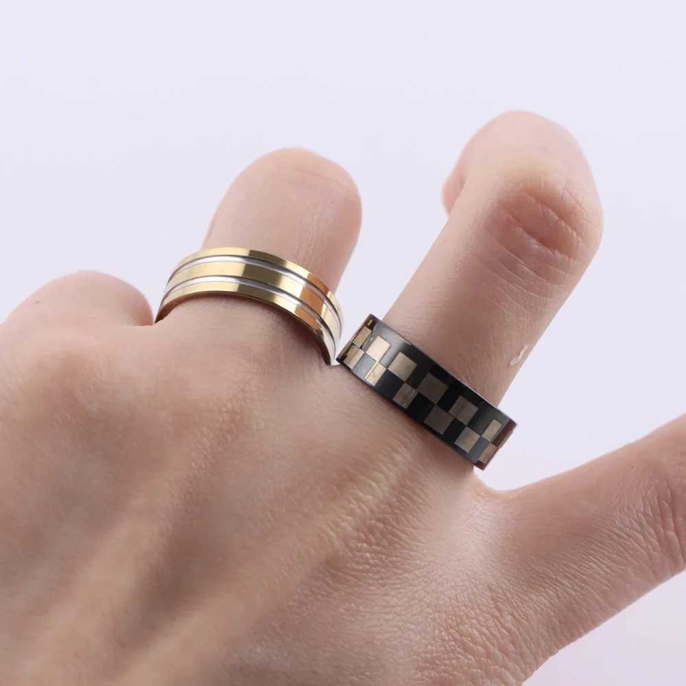 20 pieces/batch of fashionable heart-shaped stainless steel love rings mens mixed style party gifts jewelry accessories W250417