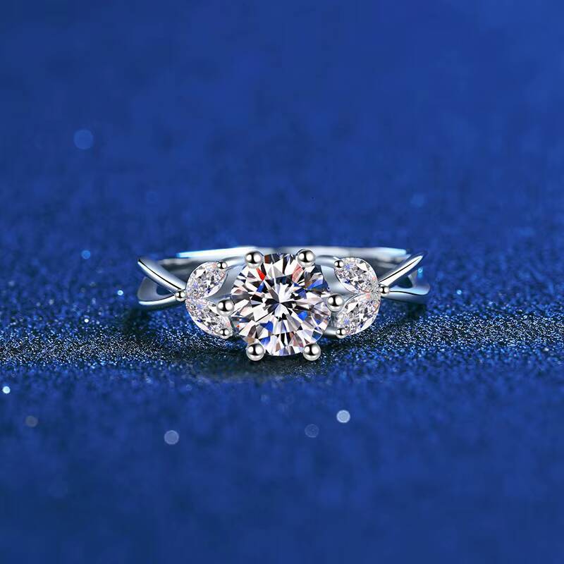 Wholesale Luxury S925 Sterling Silver Round Cut Moissanite Trendy Design Temperament 1Carat Flower Vine Moissanite Diamond Ring