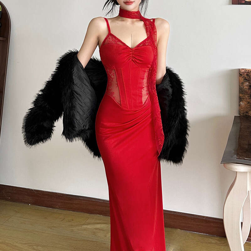 2024 Autumn Winter New Women's Solid Color Slim Street Fashion High Waist Strap Sleeveless Dress 928
