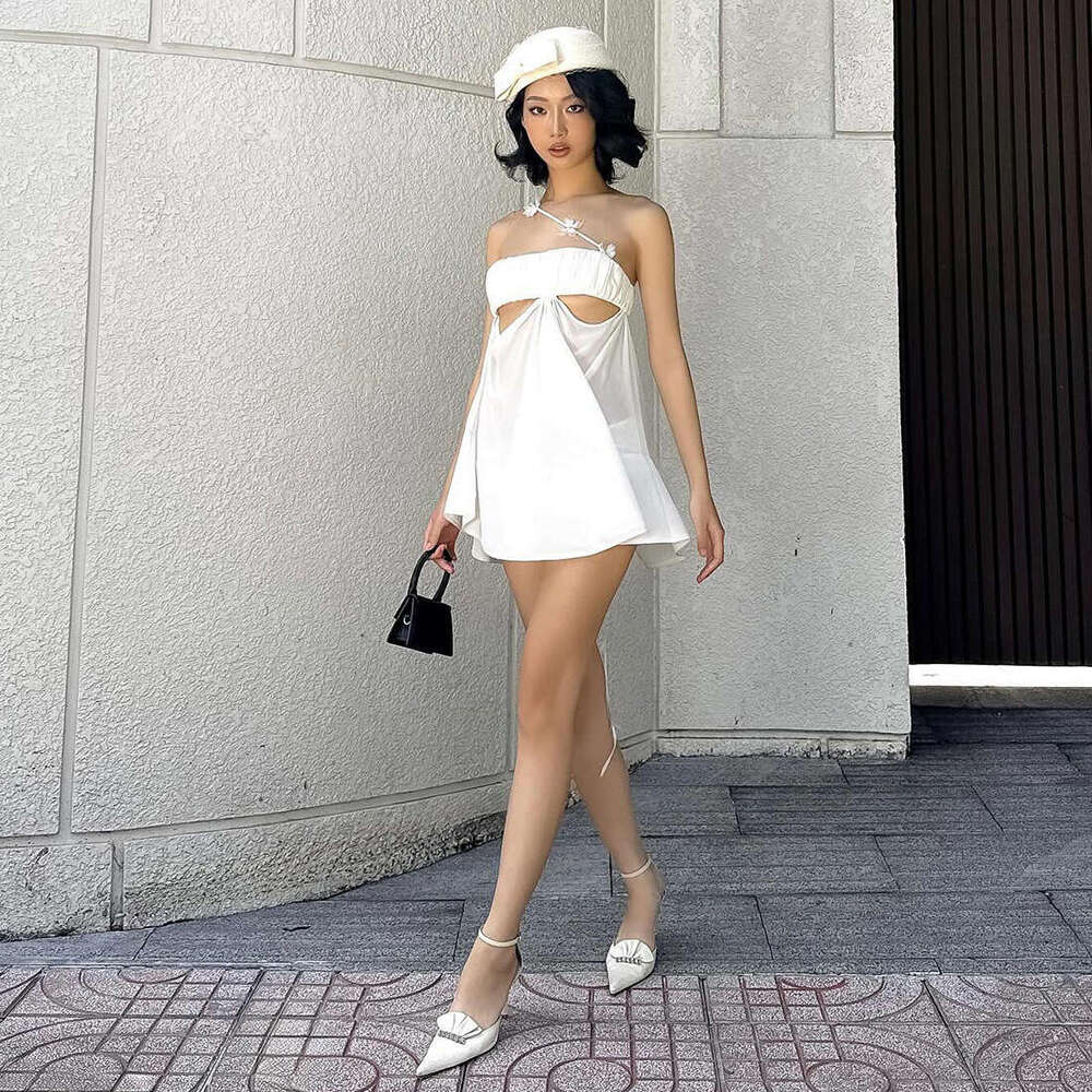 2025 Summer New Irregular Niche Fashion Trend Design Sleeveless Backless Short Dress b01