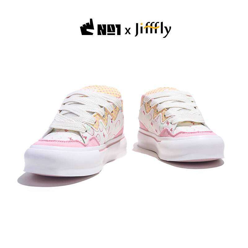 Nanbo Wan XJIFFFLY Strawberry Bread Shoes for Women - Retro Skateboarding Sneakers with Height Boost