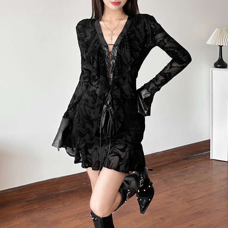 2024 Autumn New Women's Solid Color Slim High Waist Street Fashion V-Neck Long Sleeve Dress 555