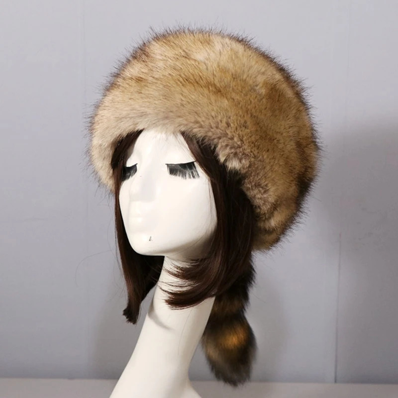 Plush Russian Style Flat Top Hat Winter Mongolian Hat Thickened Plush Raccoon Tail Hat for Adults Teens Keep Warm Hat Wholesale 250724
