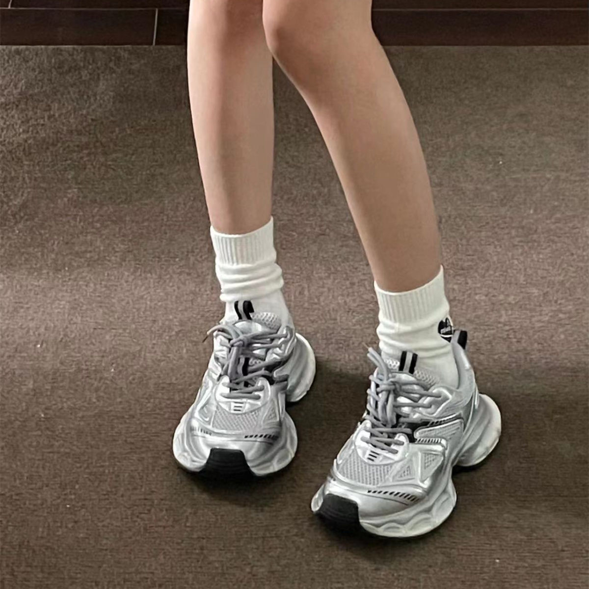 Zhao Lusi Same Style Dad Shoes for Women, Trendy Silver Sneakers, Thick Sole, Lightweight Spring Summer Women's Shoes, Large Quantity +V ddmythur